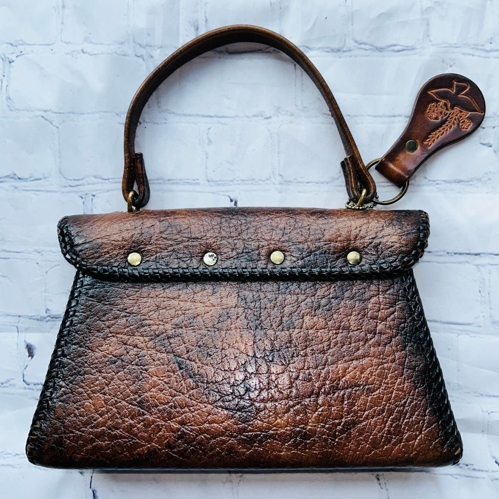 Vintage Leather Box Style Metal Clasp Hand Purse - Picture 3 of 10